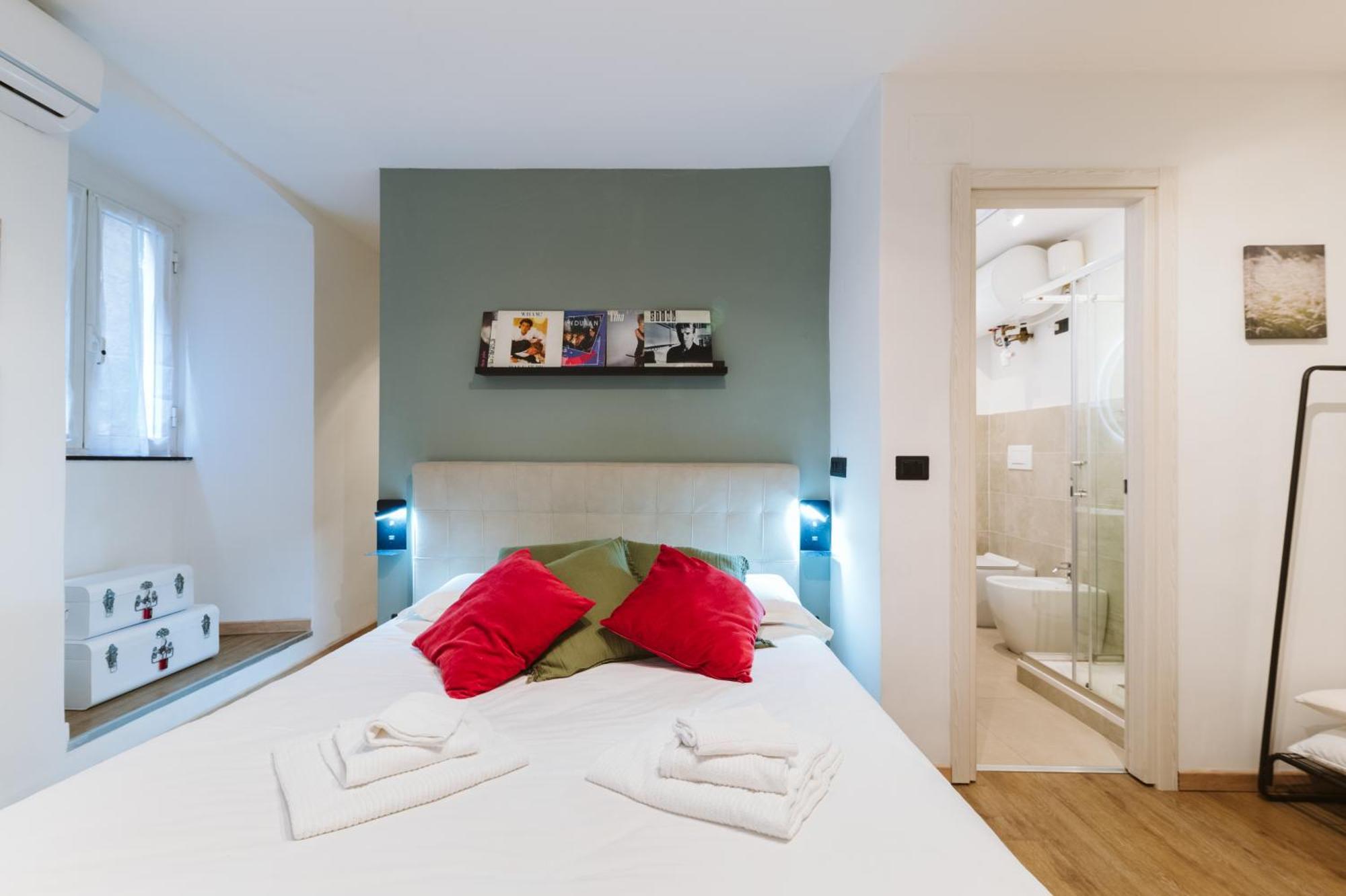 Giano Host - Capro Apartment Genoa Exterior photo
